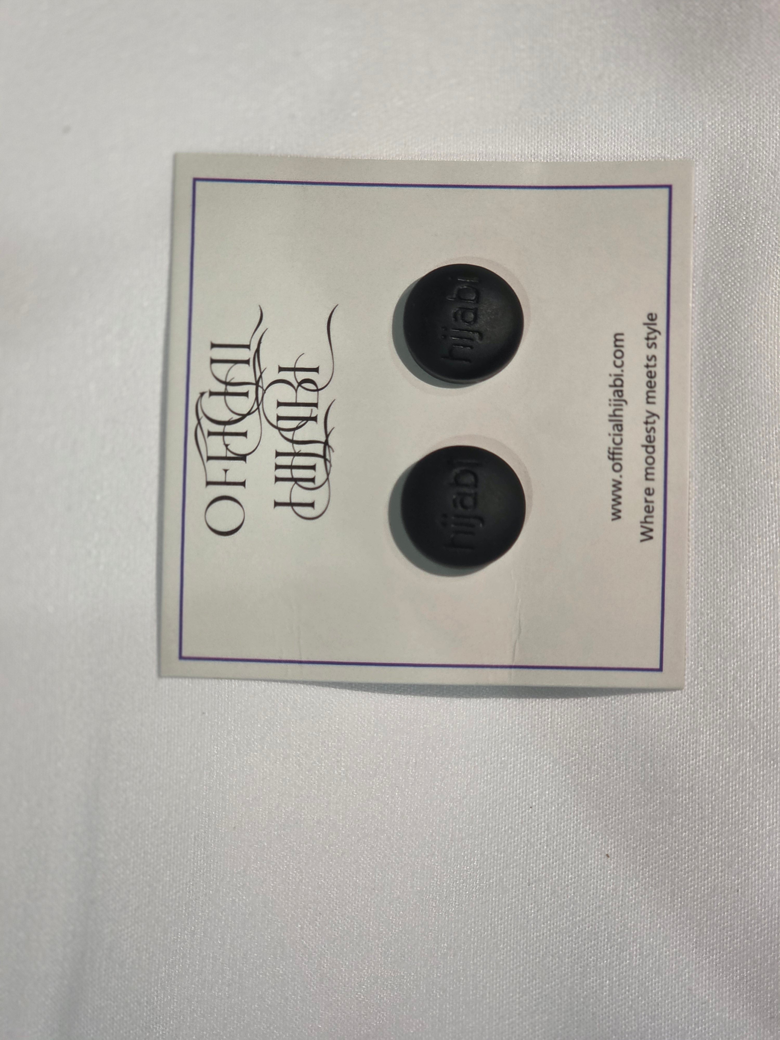 Black Hijab Magnet Pin Set