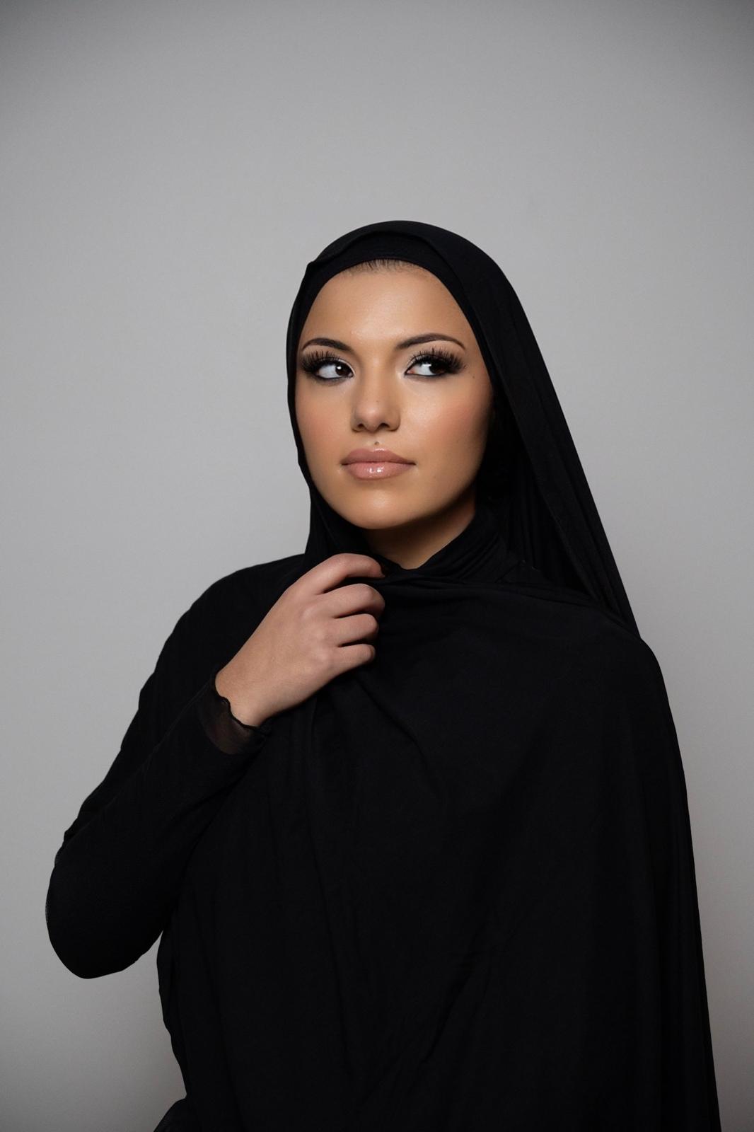 black Modal Hijab Set